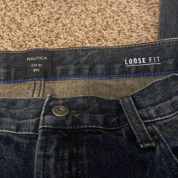 Nautica Loose Fit 34x32 Jeans - Picture 4 of 7